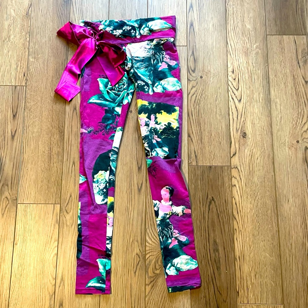 Cute Booty Lounge XS